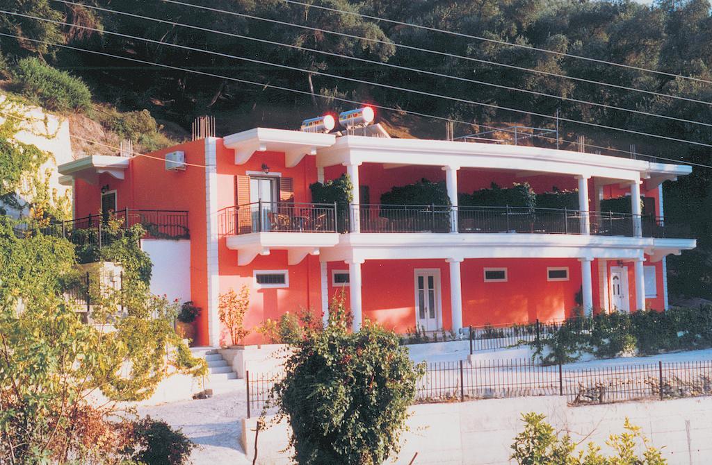 Nikas Villa Orange Apartments Parga Exterior foto