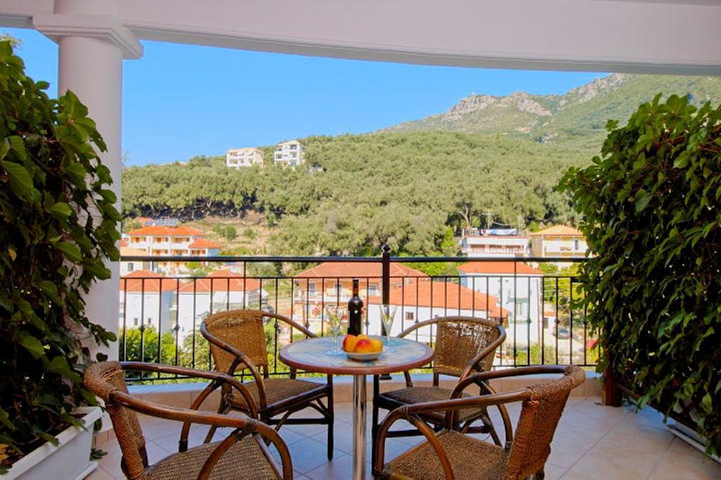 Nikas Villa Orange Apartments Parga Habitación foto