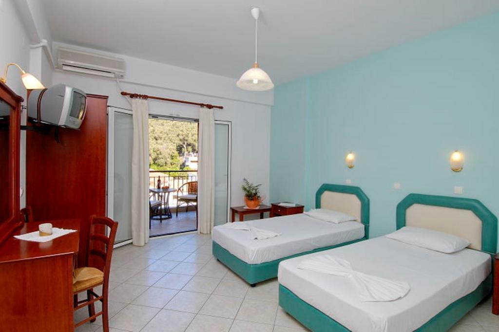 Nikas Villa Orange Apartments Parga Habitación foto